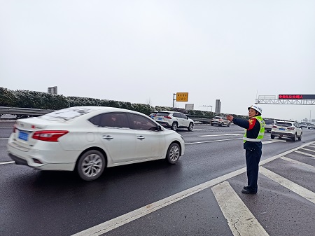 关键区域巡逻保通 (1).jpg
